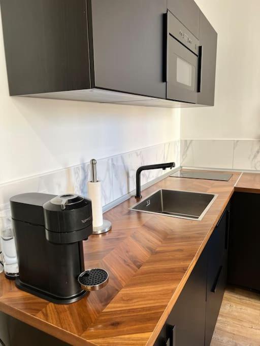 Apartment 1 Neuf A 100 M Des Plages Et De La Gare *