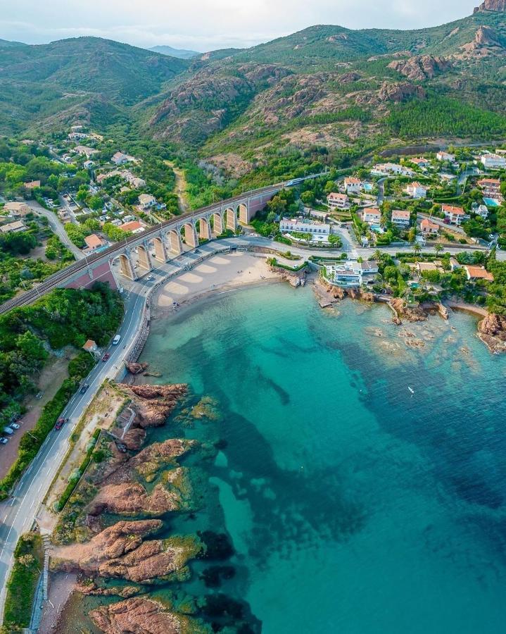 Apartment 1 Neuf A 100 M Des Plages Et De La Gare *